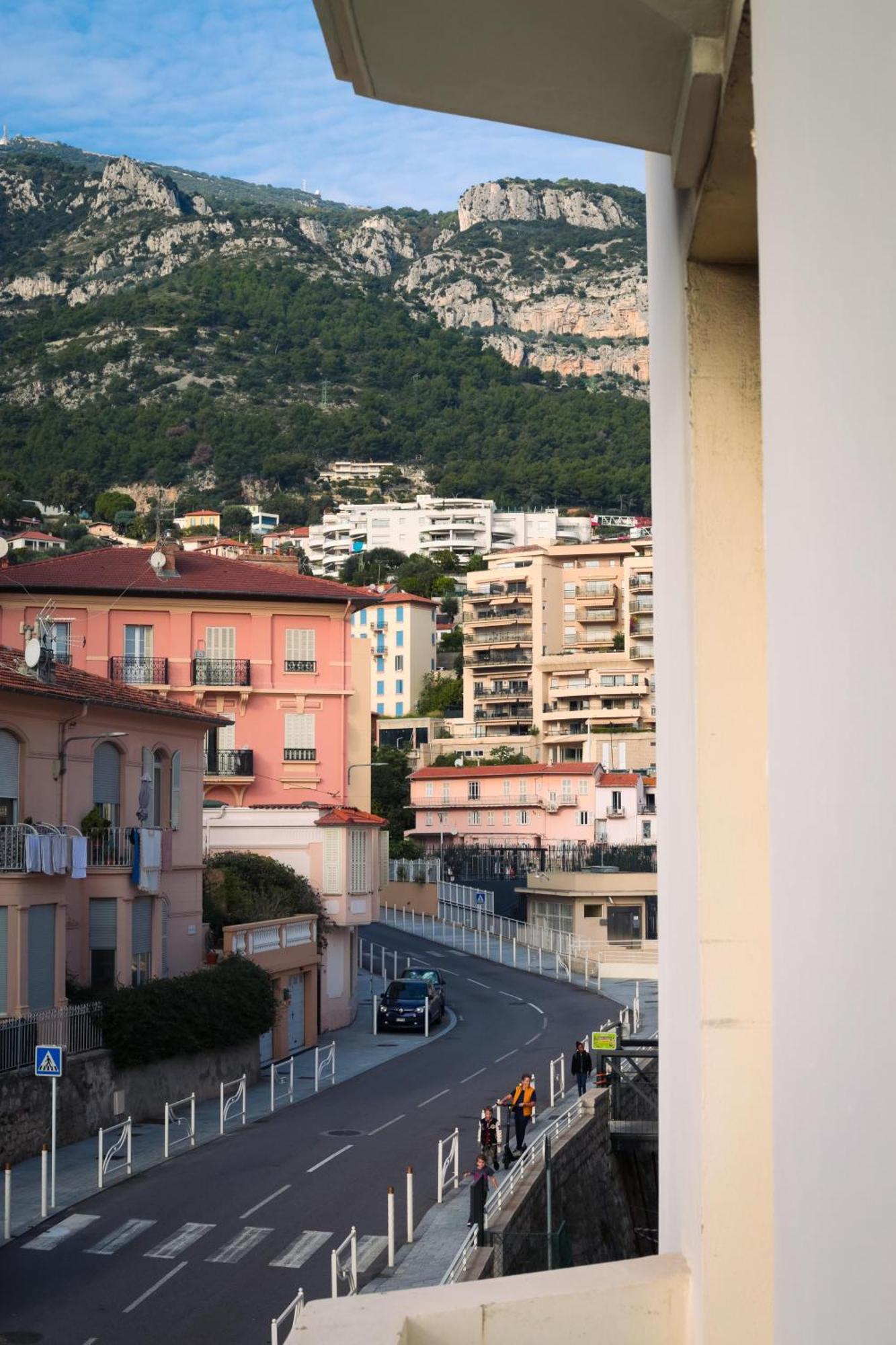 Lilit Beautiful 1 Bedroom Apartment On The Border With Monaco โบโซเลย ภายนอก รูปภาพ